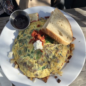 Blu Jam Cafe - Open faced Burgundy Omlette - Breakfast & Brunch Near Me - Sherman Oaks, California
