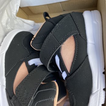 WSS - Shoes we got - Shoe Stores Near Me - Rialto, California WSS - Shoes we got - Shoe Stores Near Me - Rialto, California