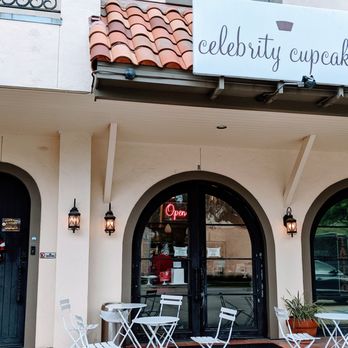 Celebrity Cupcakes - Outside - Bakeries Near Me - Houston, Texas Celebrity Cupcakes - Outside - Bakeries Near Me - Houston, Texas