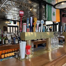 The Crooked Knife - Bar