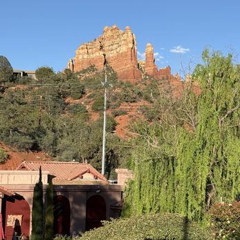 The Hudson - View - Cocktail Bars Near Me - Sedona, Arizona The Hudson - View - Cocktail Bars Near Me - Sedona, Arizona