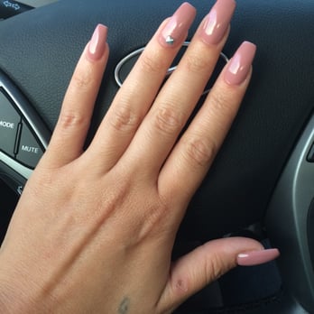 Future Nail & Spa - Nails by Tammy - Nail Salons Near Me - Long Beach, California