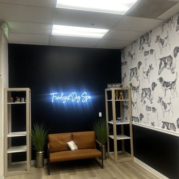 Furologist Dog Spa - The chill main lobby where all the magic happens! - Pet Groomers Near Me - San Jose, California