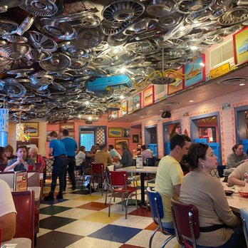 Chuy's - Dining area - Tex-Mex Near Me - Knoxville, Tennessee