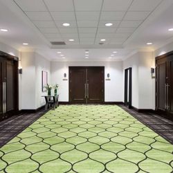 DoubleTree by Hilton Montreal - Meeting Room