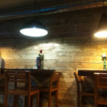 O París - Tapas/Small Plates Near Me - Santiago de Compostela, C