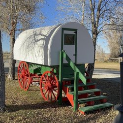 Highline Trail Rv Park - They also have a wagon you can stay in! No electricity, but at the right time of year, it's perfect and beautiful