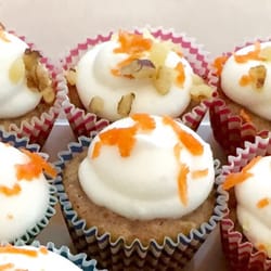 Yummy Bunny Cupcakes - Carrot Cake-always a debate: nuts or no nuts??