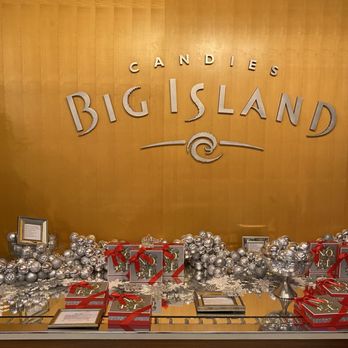 Big Island Candies - Holiday display - Candy Stores Near Me - Hilo, Hawaii Big Island Candies - Holiday display - Candy Stores Near Me - Hilo, Hawaii