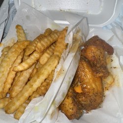 D'bo's Daiquiris Wings & Seafood - Memphis - Lunch 5pc Party Wings