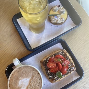 Floriole Cafe & Bakery - Bakeries Near Me - Chicago, Illinois Floriole Cafe & Bakery - Bakeries Near Me - Chicago, Illinois