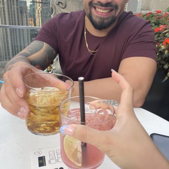 LH Rooftop - Cocktail Bars Near Me - Chicago, Illinois LH Rooftop - Cocktail Bars Near Me - Chicago, Illinois