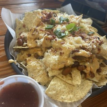 Dees Brothers Brewery - Nachos - Brewpubs Near Me - Sanford, Florida