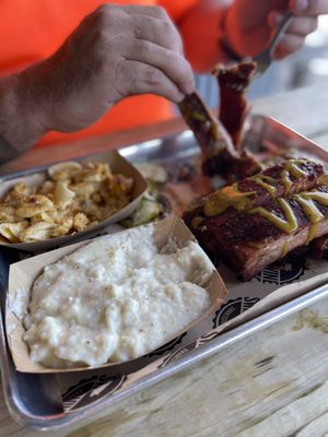 Swig & Swine Mount Pleasant by null