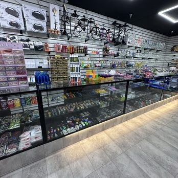 X Smoke Shop - Smoking Accessories - Tobacco Shops Near Me - Sacramento, California