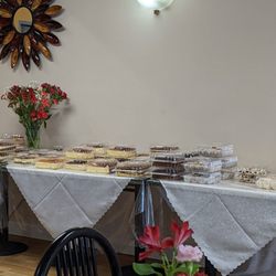 Polish Paczki Cafe - 12 feet of delectable baked goodies as you walk in