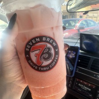 7 Brew Coffee - Pixie drink with cream - Coffee & Tea Near Me - Queen Creek, Arizona