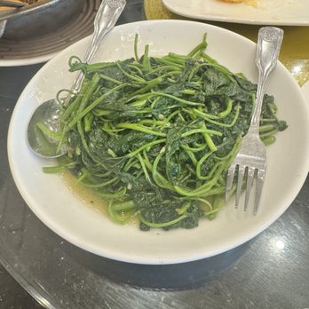 T Kee Seafood Restaurant - Garlic sweet potato sprout - Chinese Near Me - Sacramento, California T Kee Seafood Restaurant - Garlic sweet potato sprout - Chinese Near Me - Sacramento, California