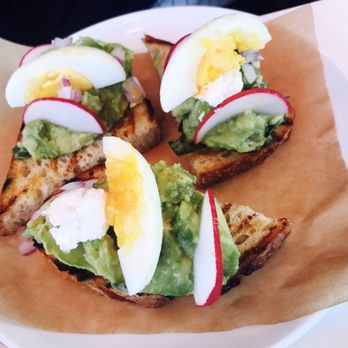 Social Kitchen & Bar - Avacado toast - New American Near Me - Birmingham, Michigan