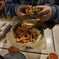 Draft House - Buffalo chicken wrap