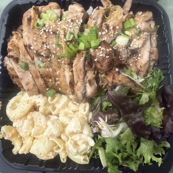 Big Bros Hawaiian Grill - Chicken Hawaiian BBQ with half mac salad & mix greens!! - Hawaiian Near Me - La Mirada, California