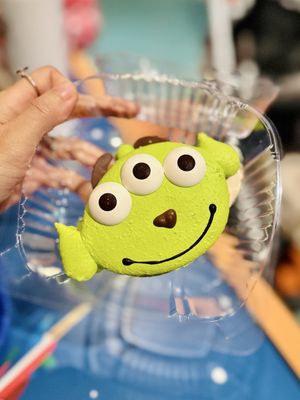 Alien Pizza Planet by null