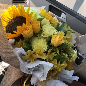 Happiness Flowers - Floral Designers Near Me Happiness Flowers - Floral Designers Near Me