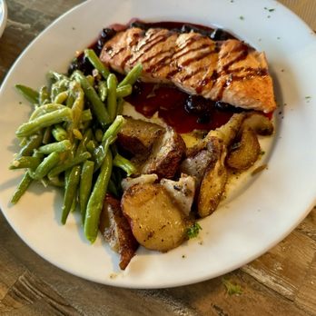Boathouse Restaurant - Blueberry salmon. Small, and average with overcooked beans. The red bliss potatoes were the best part of the meal. - Seafood Near Me - Wildwood, New Jersey Boathouse Restaurant - Blueberry salmon. Small, and average with overcooked beans. The red bliss potatoes were the best part of the meal. - Seafood Near Me - Wildwood, New Jersey