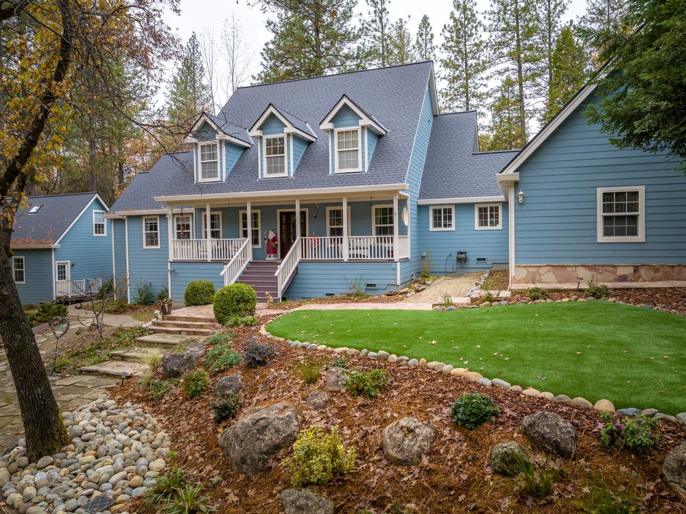 Slide of American Eagle Roofing