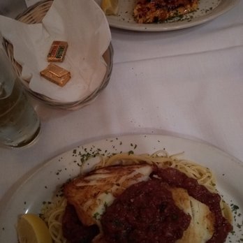 Scales & Shells - Seafood Near Me - Newport, Rhode Island