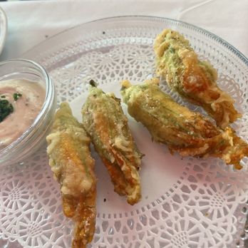 Alba - Squash Blossoms - Italian Near Me - West Hollywood, California Alba - Squash Blossoms - Italian Near Me - West Hollywood, California