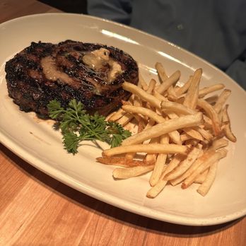 Houston's Restaurant - Steakhouses Near Me - Pasadena, California Houston's Restaurant - Steakhouses Near Me - Pasadena, California