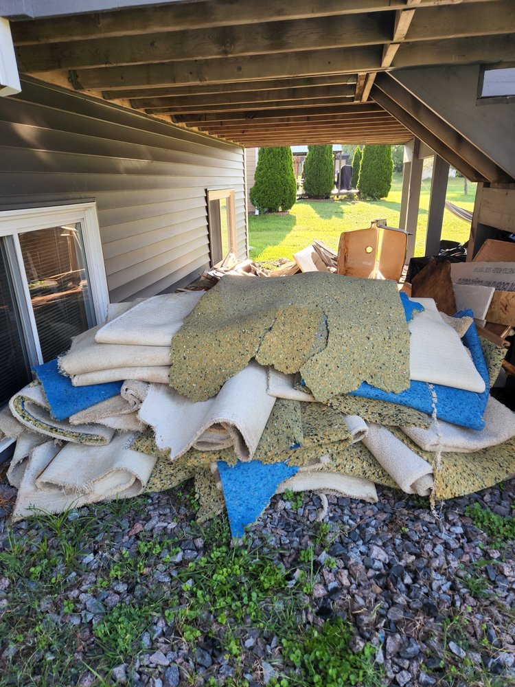 JUNK FELLAS OF MINNESOTA Eden Prairie, Minnesota Junk Removal