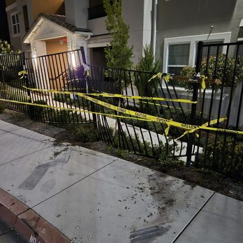 Homecoming At Creekside - Damaged gate - Apartments Near Me - Sacramento, California Homecoming At Creekside - Damaged gate - Apartments Near Me - Sacramento, California