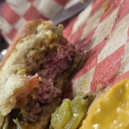Green Chile burger was cooked to perfection as I asked for medium. Yum!