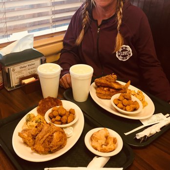 Gladys Kitchen - Soul Food Near Me - Americus, Georgia