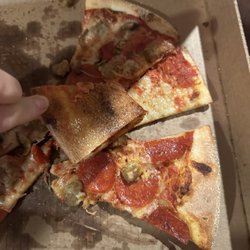 Spectator Pizza & Pub - Create Your Own