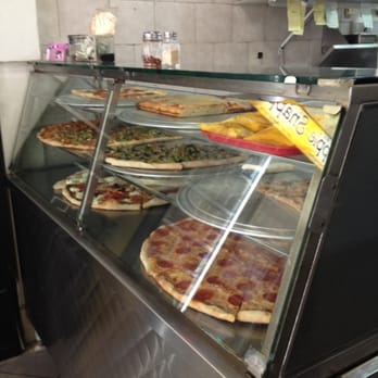 Primavera Pizzaria - Mini pizza variety. - Pizza Near Me - Bronx, New York Primavera Pizzaria - Mini pizza variety. - Pizza Near Me - Bronx, New York