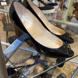 Pennies For Change Thrift boutique - Used louboutins