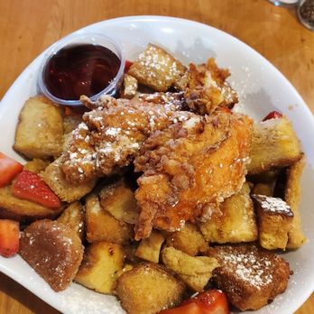 Ruby Sunshine Charlotte Southend - French toast - Breakfast & Brunch Near Me - Charlotte, North Carolina Ruby Sunshine Charlotte Southend - French toast - Breakfast & Brunch Near Me - Charlotte, North Carolina