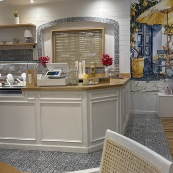 Fresco Italian Cafe E Gelato - The place is also very cute and clean. - Cafes Near Me - Sarasota, Florida Fresco Italian Cafe E Gelato - The place is also very cute and clean. - Cafes Near Me - Sarasota, Florida
