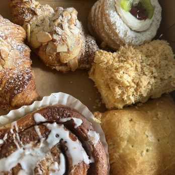 Seattle Sweet Bakery - Bakeries Near Me - Seattle, Washington