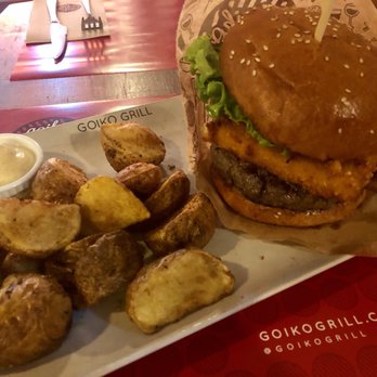 Goiko Grill - The Bomba Sexy. Looks smaller than it is, it's absolutely massive. - Burgers Near Me - Madrid, M