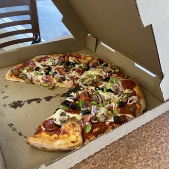 Main Street Pizza - Combo pie - Pizza Near Me - Manti, Utah Main Street Pizza - Combo pie - Pizza Near Me - Manti, Utah