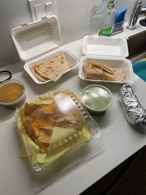 Javier's Tacos by null