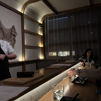 Akiro - Japanese Near Me - Chicago, Illinois