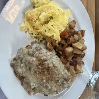 Cecilia - Chicken Fried Steak - Breakfast & Brunch Near Me - Vancouver, Washington