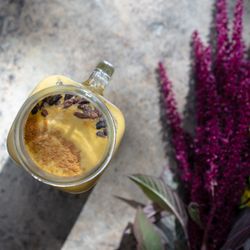 Nest At Nurture - Pumpkin Pie Smoothie // made w/ cocoa protein, spinach, strawberries, coconut, dates, pecans, cinnamon, maca + lion's mane.