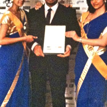 Surma - Oli Khan Received awards in  from Spice times awards 2011 - Indian Near Me - Stevenage, HRT