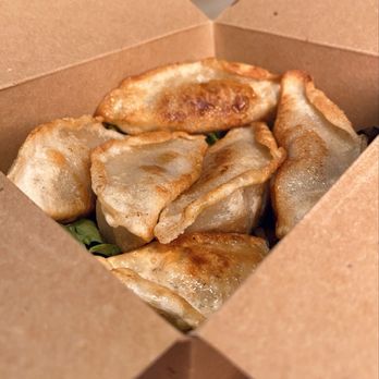 Manduyo - Beef Bulgogi Dumplings ($8.50 - 6 Pieces) - Korean Near Me - San Gabriel, California Manduyo - Beef Bulgogi Dumplings ($8.50 - 6 Pieces) - Korean Near Me - San Gabriel, California